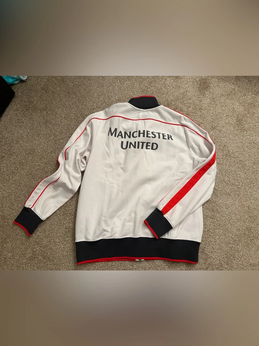 Nike N98 Manchester United soccer jacket white
